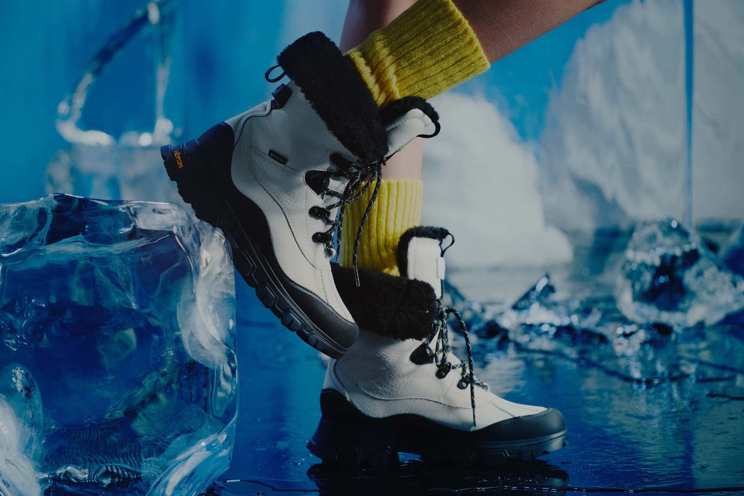 UGG-AW23-3