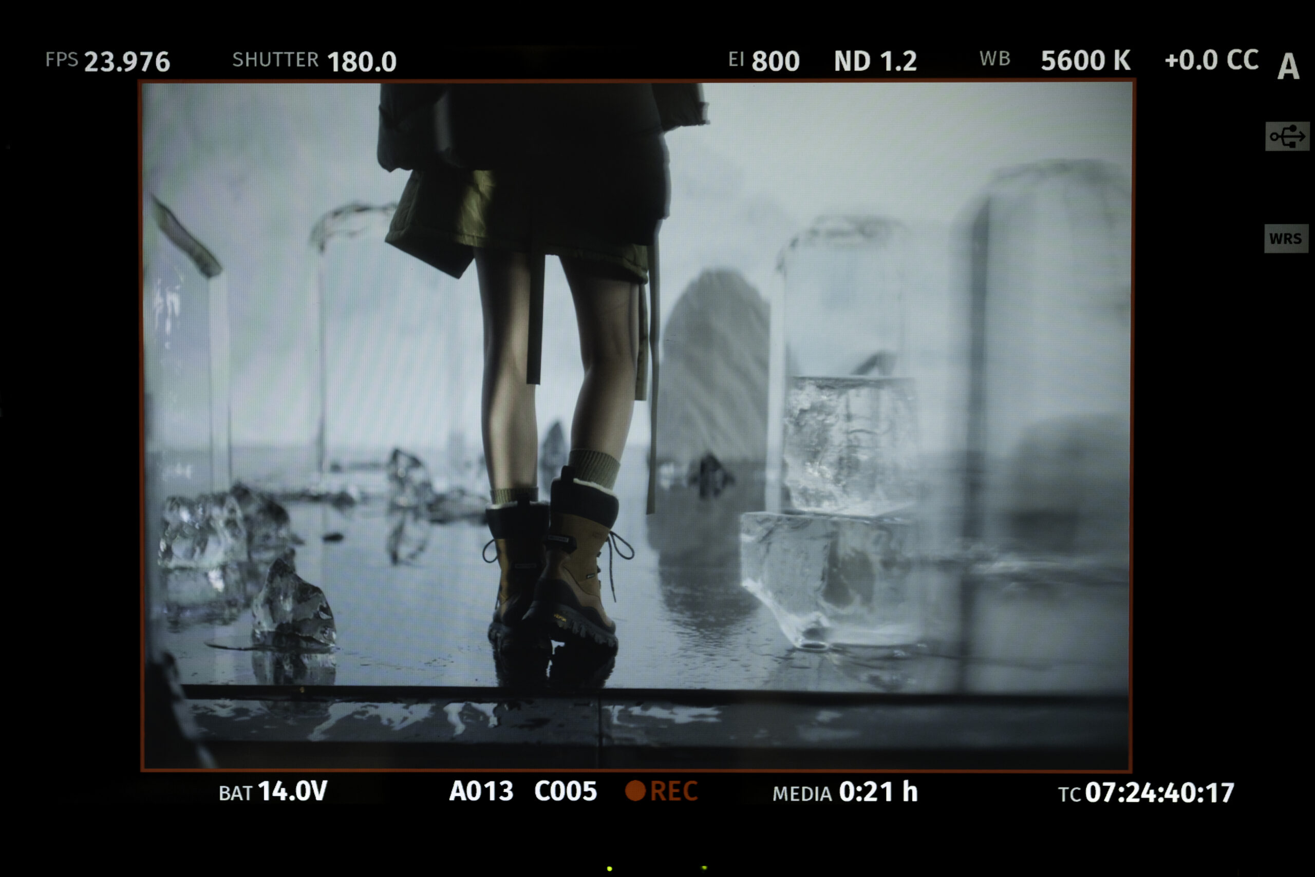 UGG_AW23_BTS-3